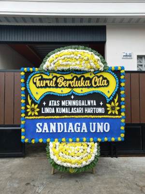 Papan Bunga Duka di Silo